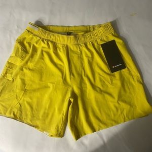 LULULEMON MENS SURGE SHORTS SIZE L NWT comes with bag